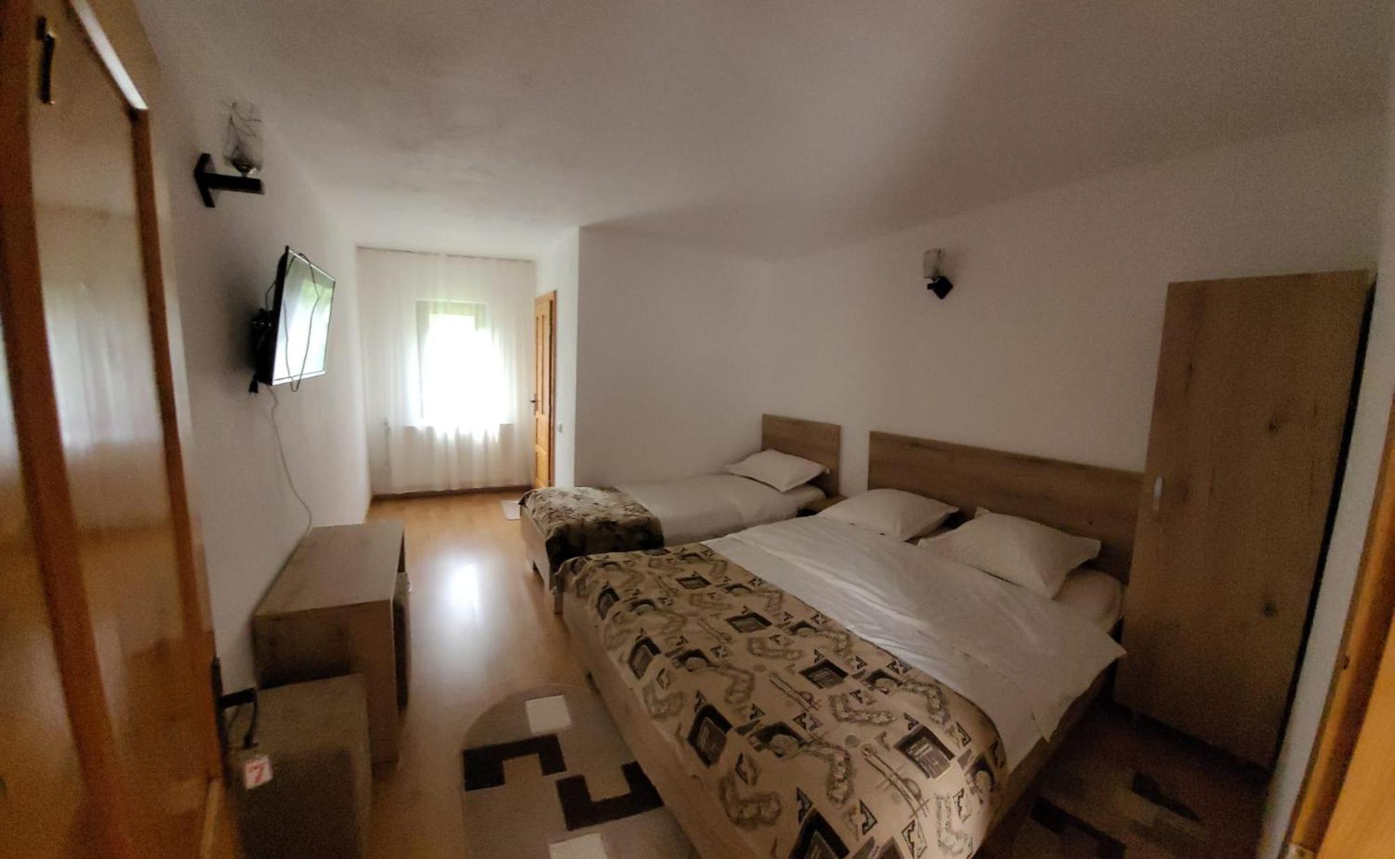 Villa Casa Ursului Vadu Motilor Esterno foto